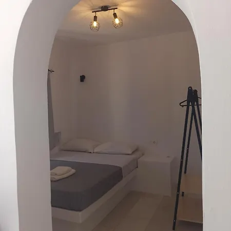 Vlastos 1 Tatil Evi